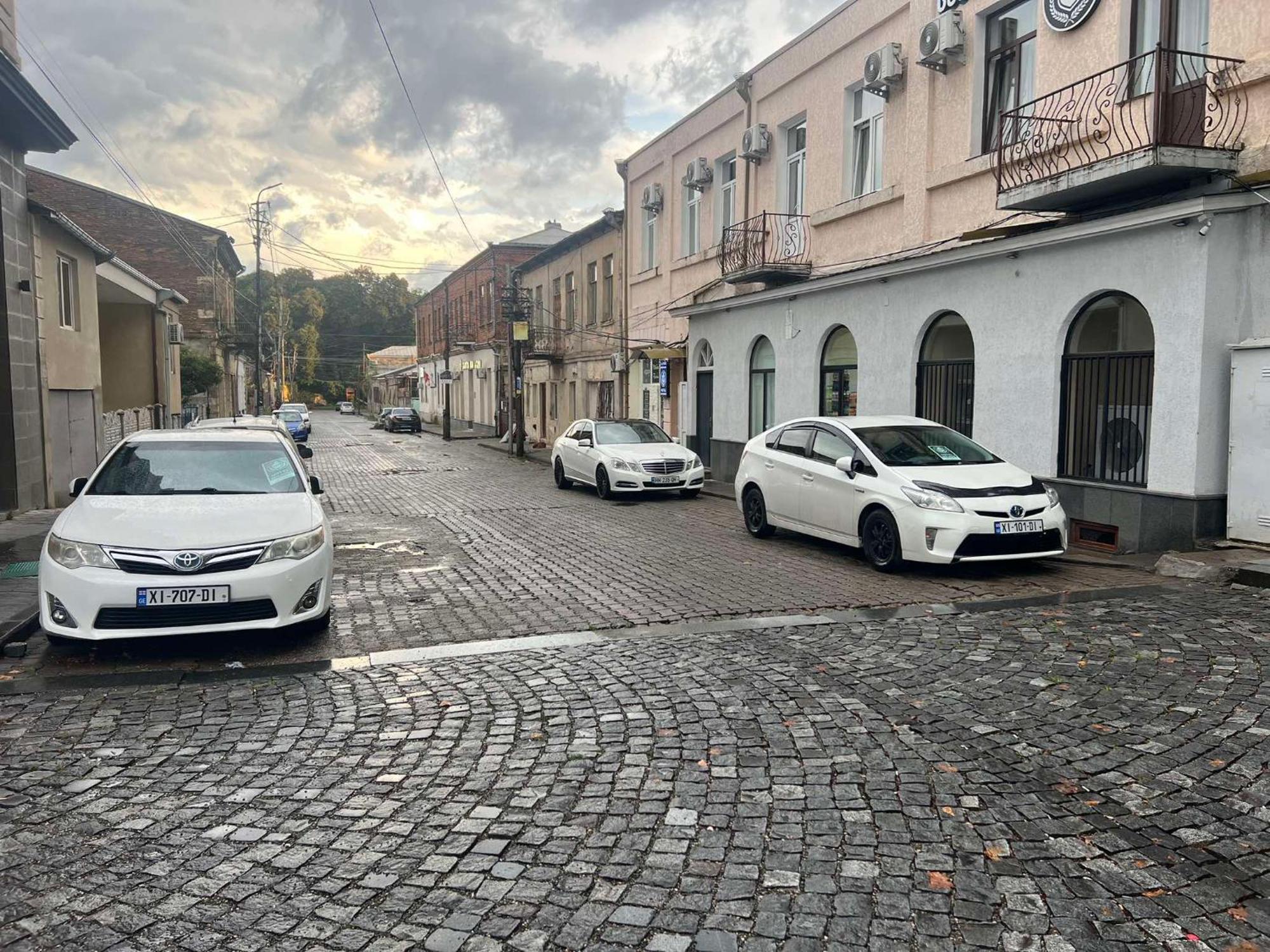 Sayulia Kutaisi Bagian luar foto